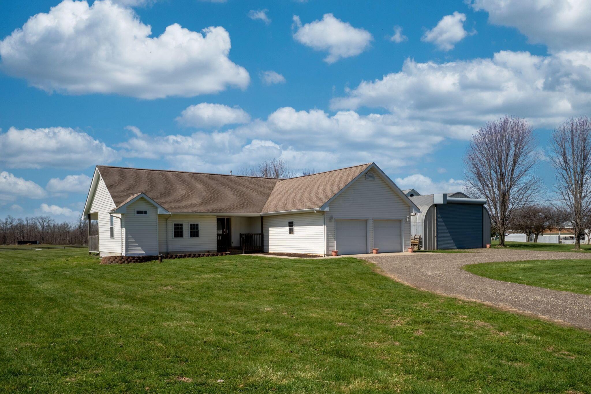 1687 Lake Drive Road Heath, OH 43056 - Photo 43 of 49 51-web-or-mls-DSC04686-HDR (2)