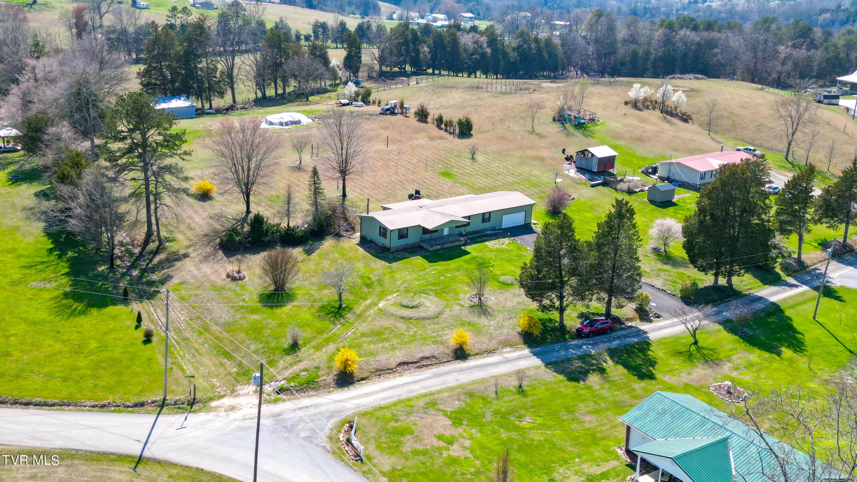 35 Wright Road Bulls Gap, TN 37711 - Photo 50 of 56 35 Wright RD - Drone-7