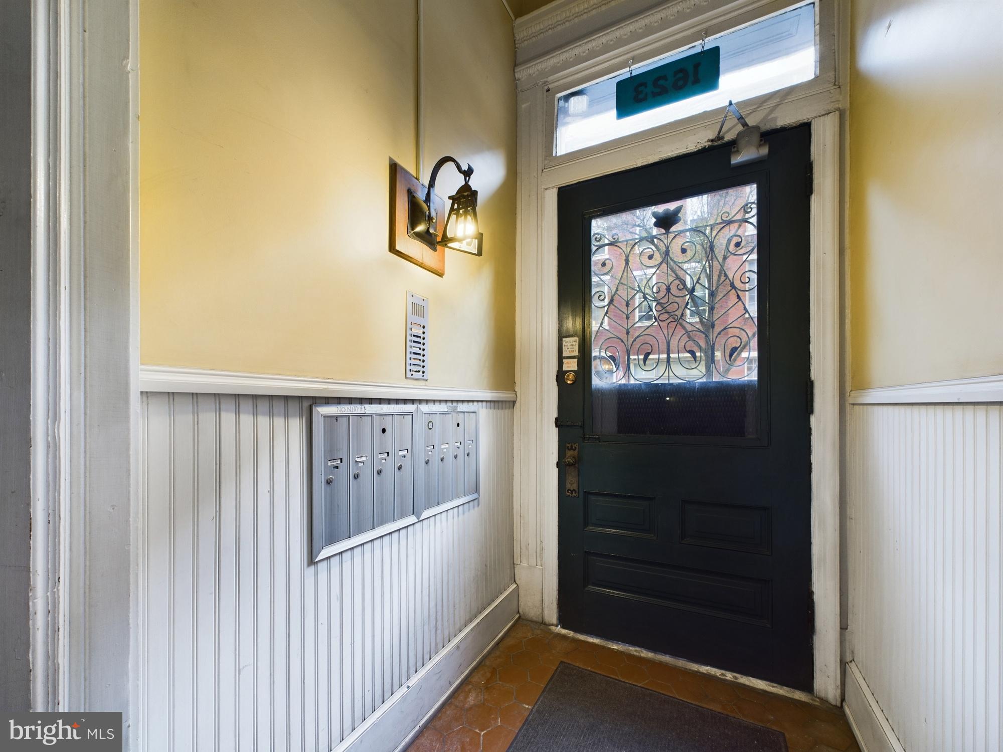 1623 Spruce Street, Unit 7 Philadelphia, PA 19103 - Photo 2 of 12