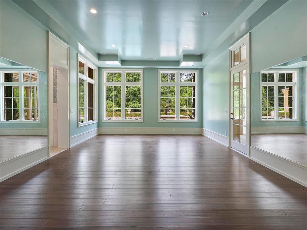 6420 Riverside Drive Sandy Springs, GA 30328 - Photo 94 of 118