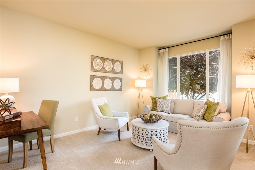628 Lyons Avenue Northeast Renton, WA 98059 - Photo 11 of 23 Gallery Image 11
