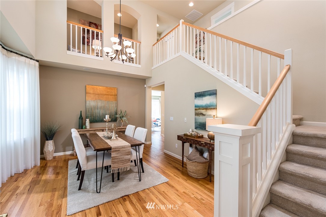 628 Lyons Avenue Northeast Renton, WA 98059 - Photo 9 of 23 Gallery Image 9