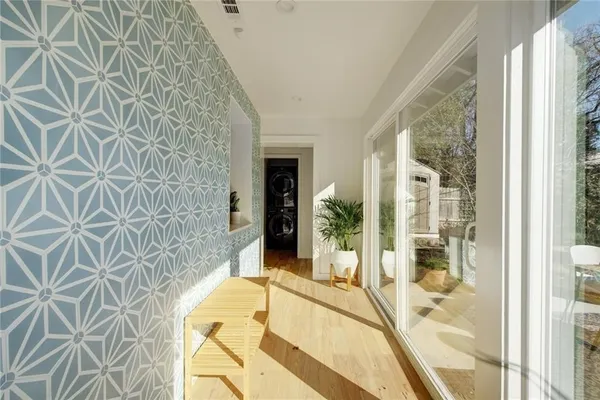 $2,800 | 3709 Vineland Drive, Austin, TX 78722