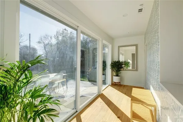 $2,800 | 3709 Vineland Drive, Austin, TX 78722