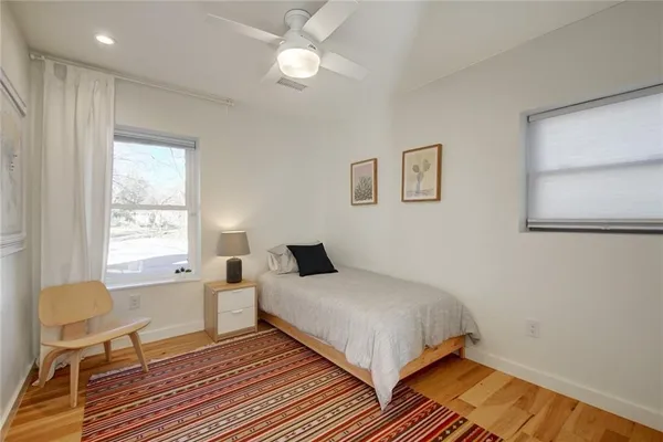 $2,800 | 3709 Vineland Drive, Austin, TX 78722