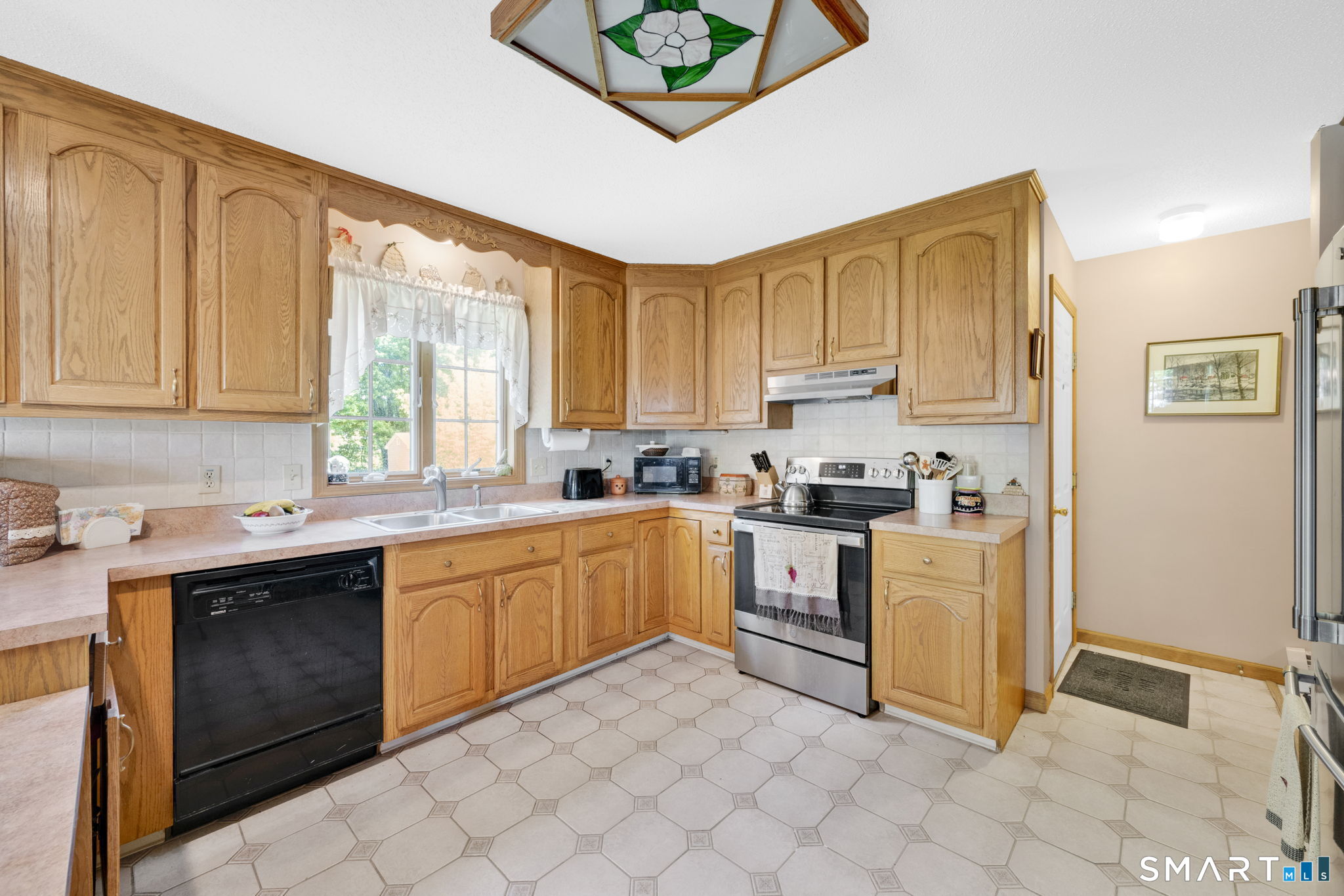 32 Kibbe Road Ellington, CT 06029 - Photo 4 of 29
