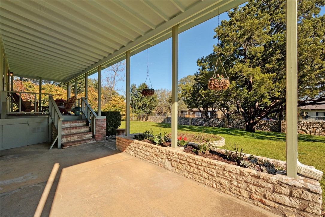 1104 Lipan Trail Austin, TX 78733 - Photo 1 of 1