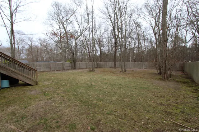 $624,990 | 275 Railroad Avenue, Center Moriches, NY 11934