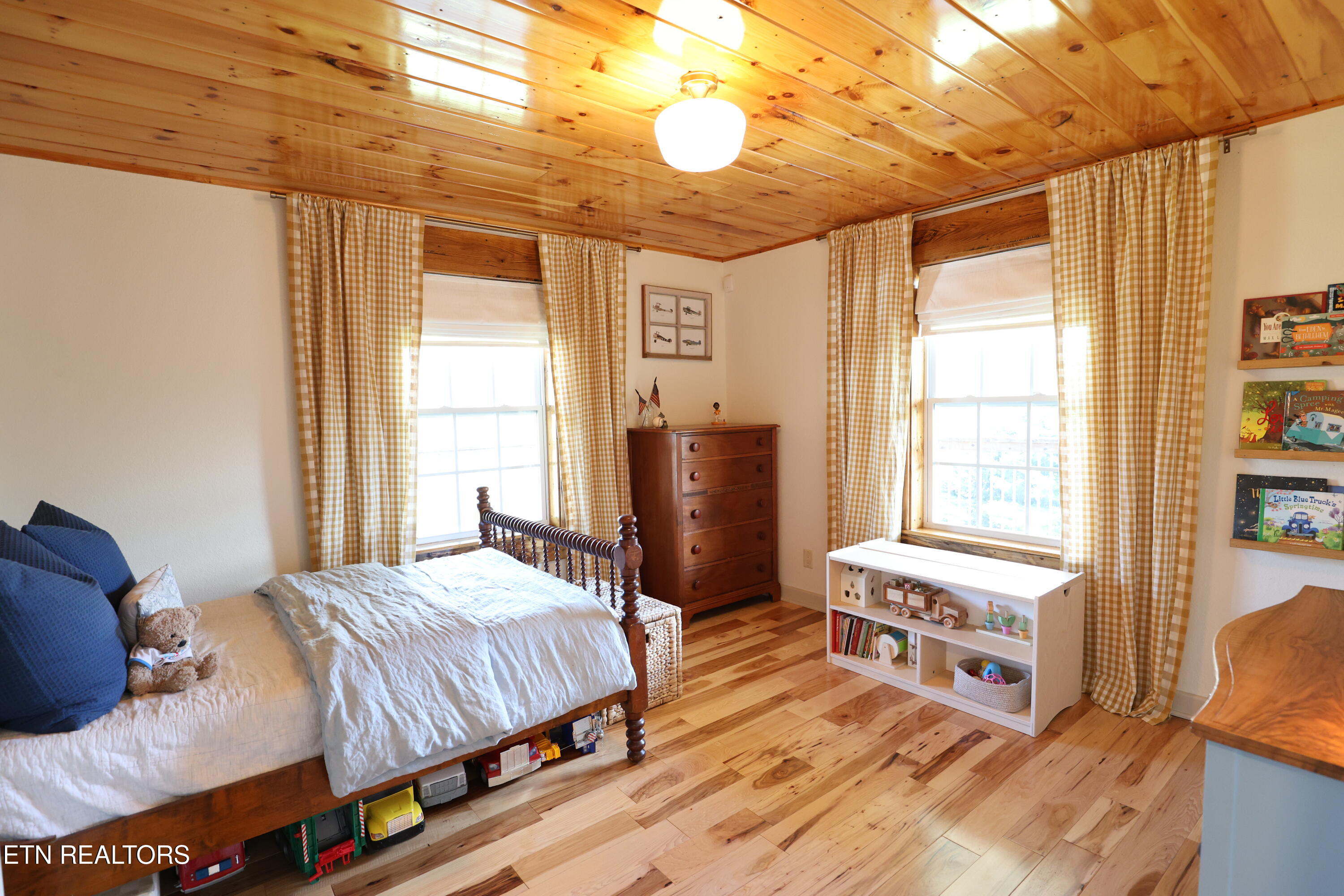 2829 Spruce Hill Road Louisville, TN 37777 - Photo 26 of 51 BK1A7768