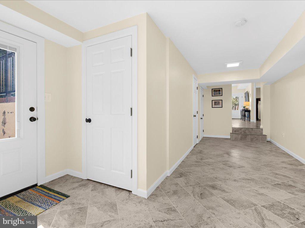 8195 Old Mill Road Pasadena, MD 21122 - Photo 39 of 51