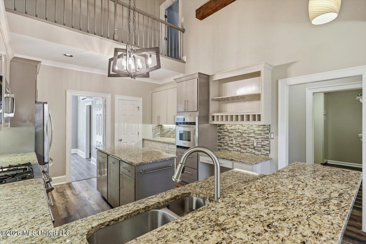 104 Beaver Bend Canton, MS 39046 - Photo 11 of 37 13-104 Beaver Bend _ Home Tours MS