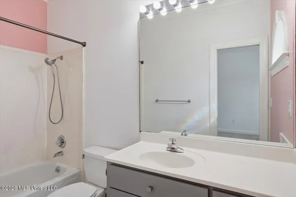 $374,900 | 104 Beaver Bend, Canton, MS 39046