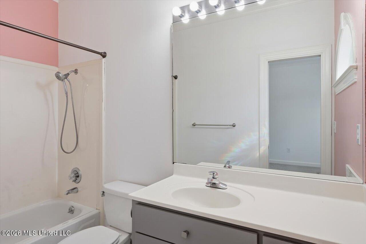 104 Beaver Bend Canton, MS 39046 - Photo 28 of 37 36-104 Beaver Bend _ Home Tours MS