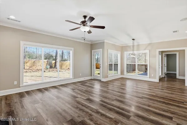 $374,900 | 104 Beaver Bend, Canton, MS 39046