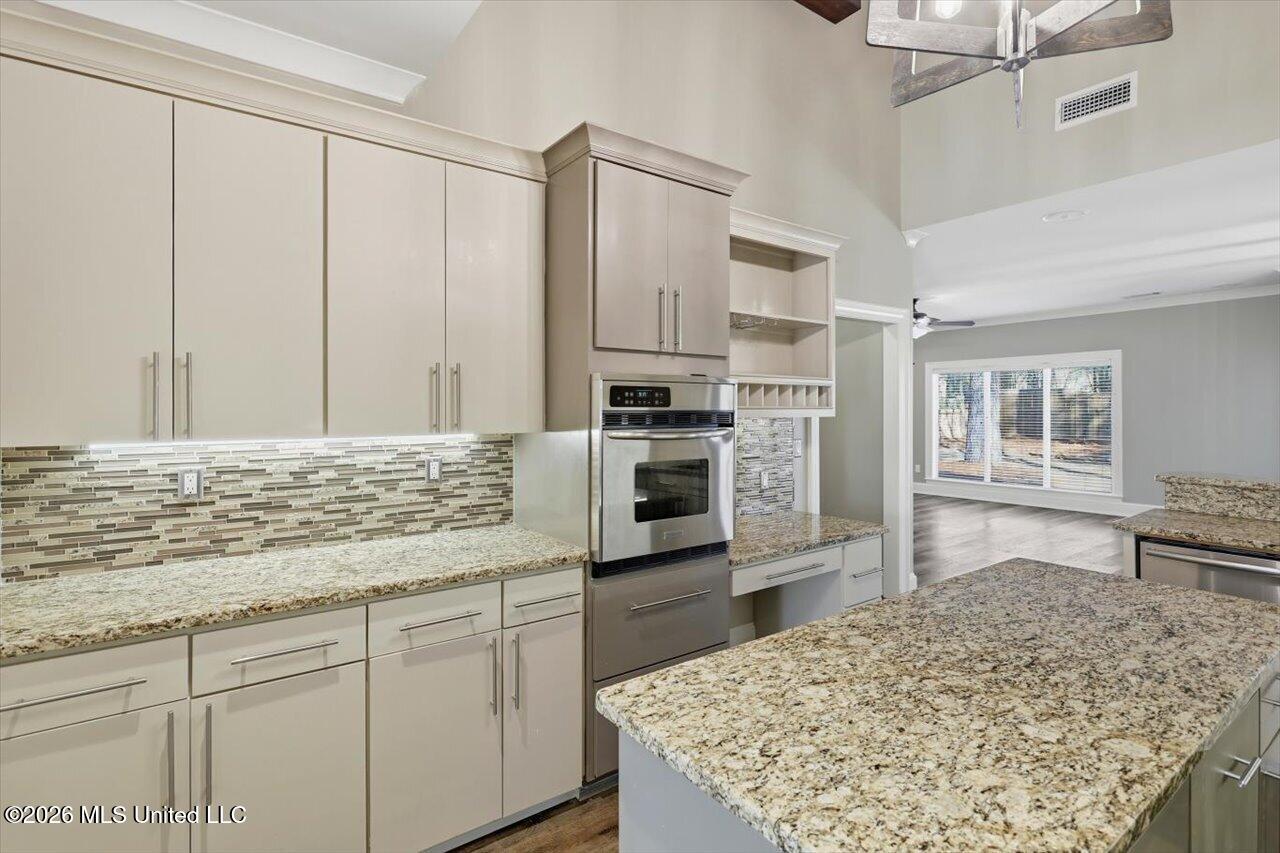 104 Beaver Bend Canton, MS 39046 - Photo 9 of 37 11-104 Beaver Bend _ Home Tours MS