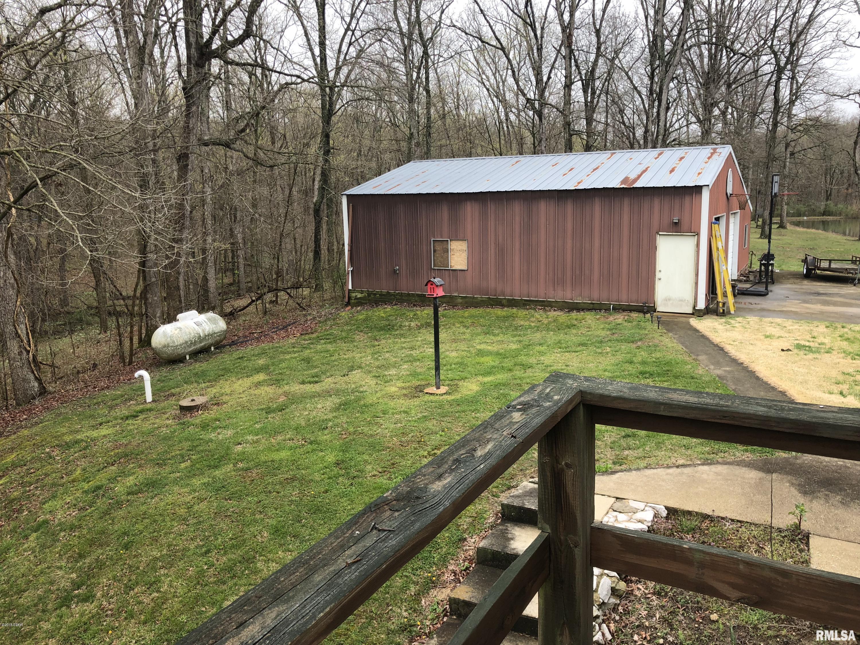 6658 Fox Road Salem, IL 62881 - Photo 16 of 36