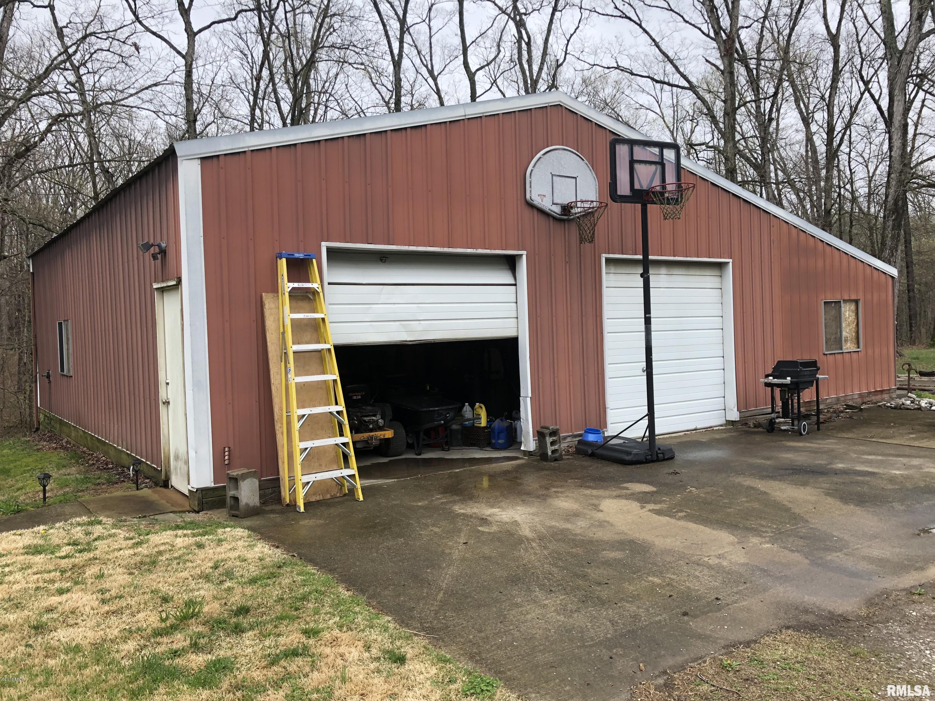 6658 Fox Road Salem, IL 62881 - Photo 34 of 36