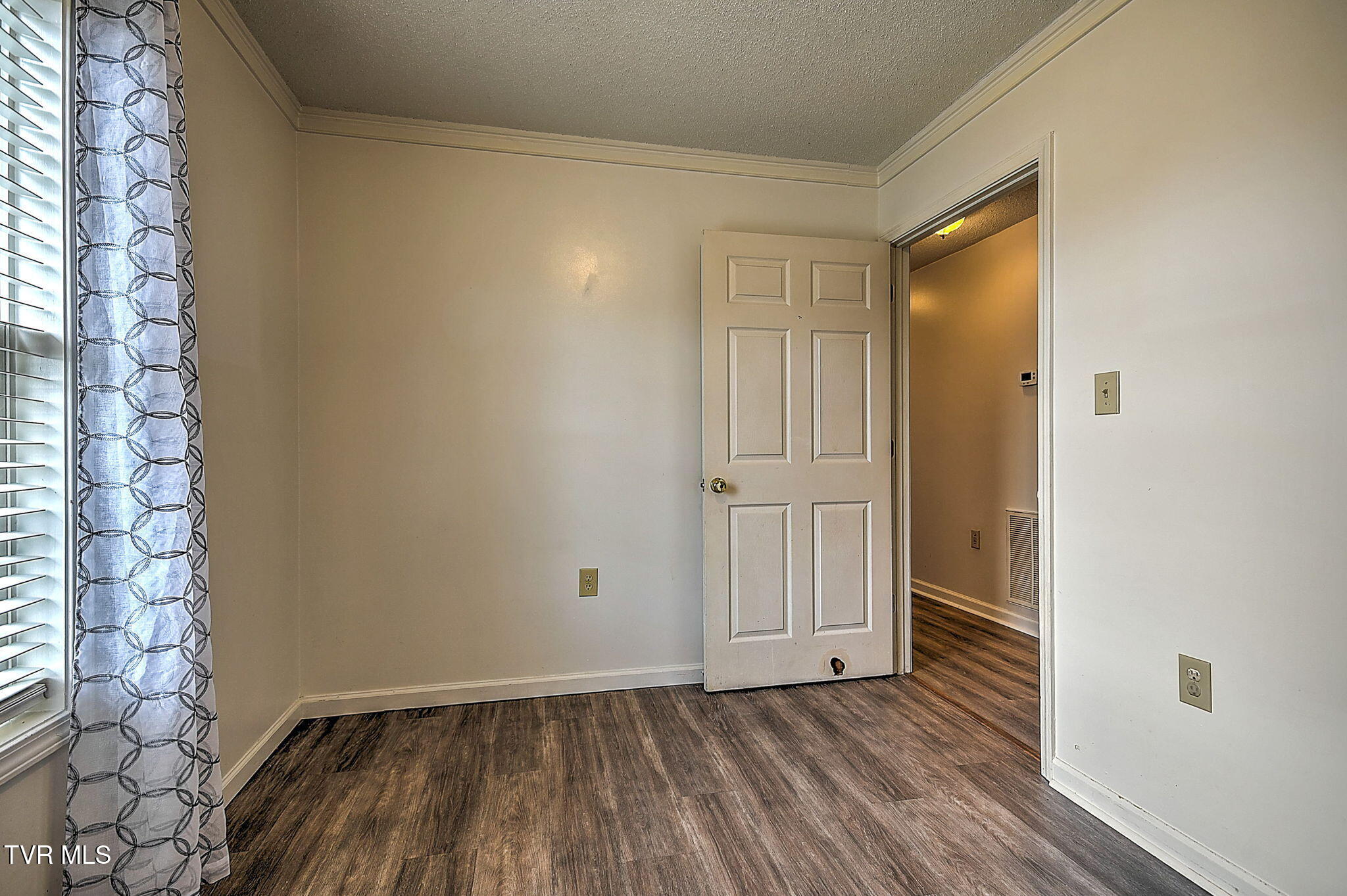 201 Penrod Road Bristol, TN 37620 - Photo 25 of 32 25-web-or-mls-201 Penrod BM-25