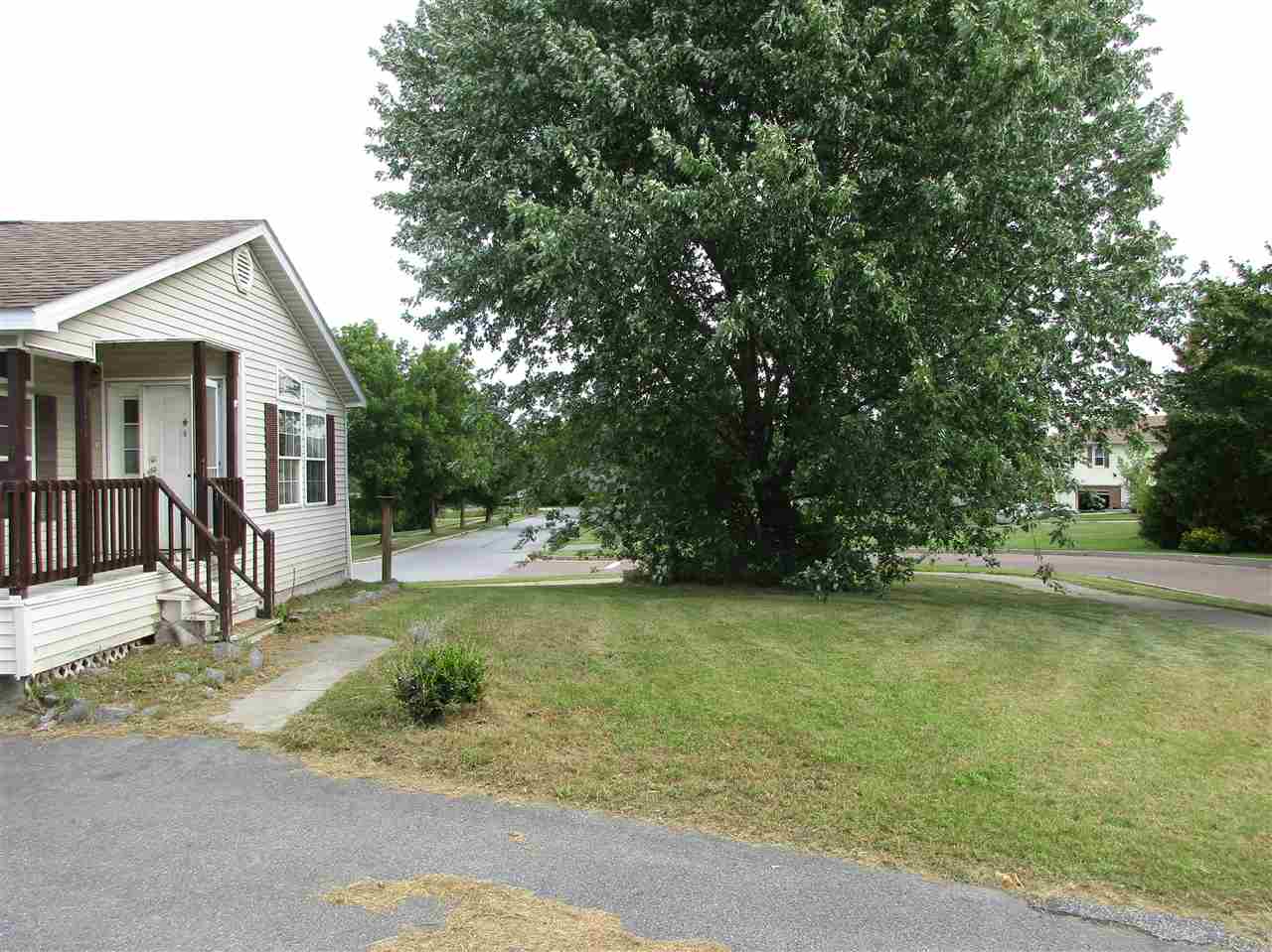 2 Booska Court Vergennes, VT 05491 - Photo 6 of 36 Gallery Image 6