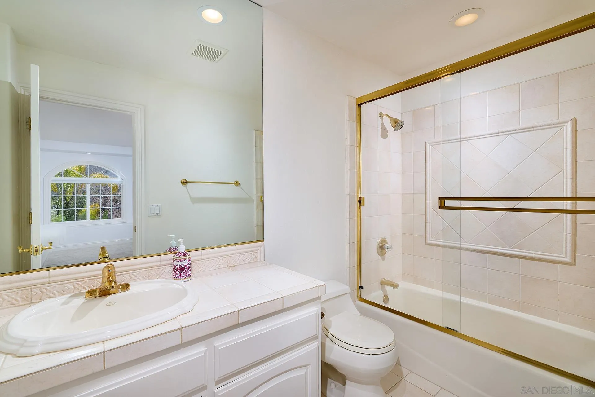 18151 Old Coach Road Poway, CA 92064 - Photo 31 of 53
