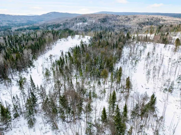 $299,000 | 5626 Vt Route 114, Canaan, VT 05903