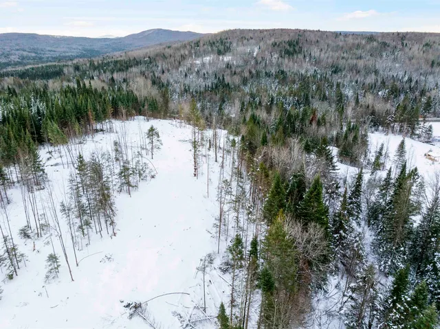 $299,000 | 5626 Vt Route 114, Canaan, VT 05903