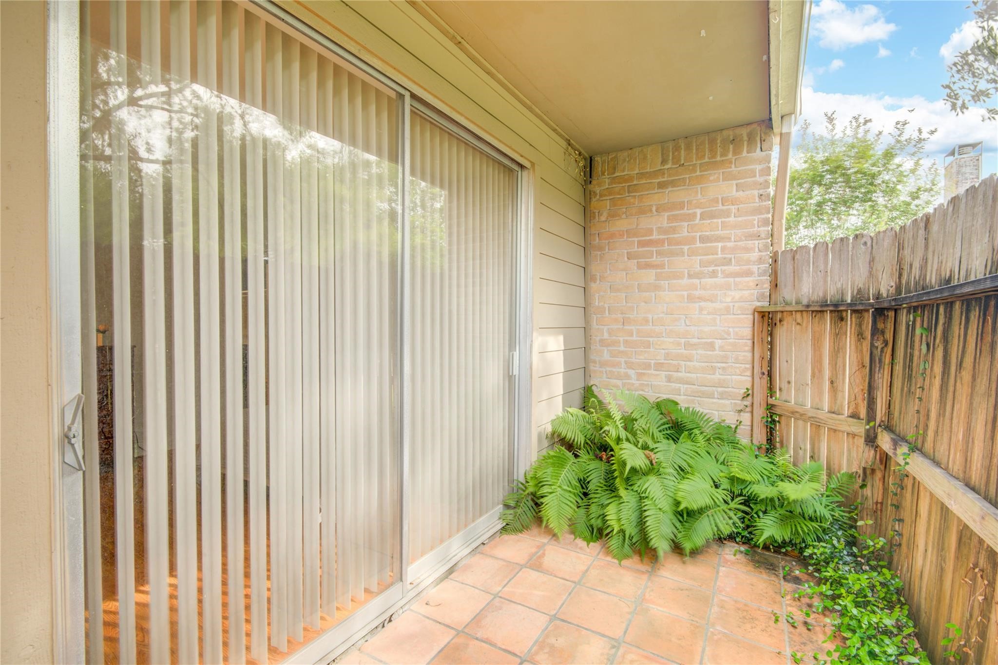2100 Tanglewilde Street, Unit 349 Houston, TX 77063 - Photo 18 of 21