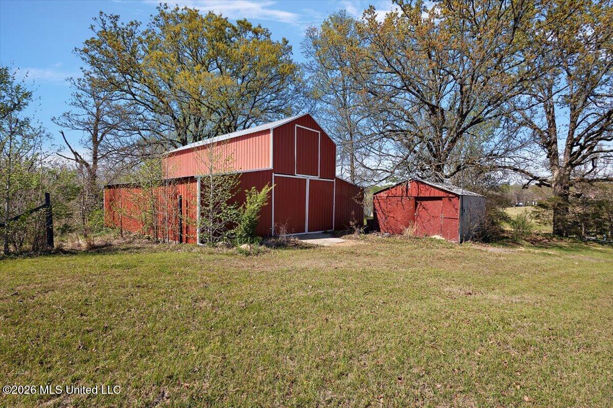 2081 Johnston Road Benton, MS 39039 - Photo 25 of 32 29-HTP_6082