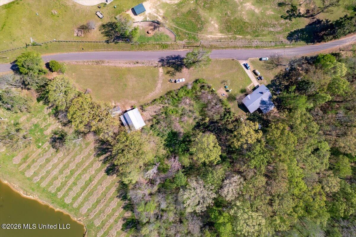 2081 Johnston Road Benton, MS 39039 - Photo 27 of 32 38-DJI_0991-HDR