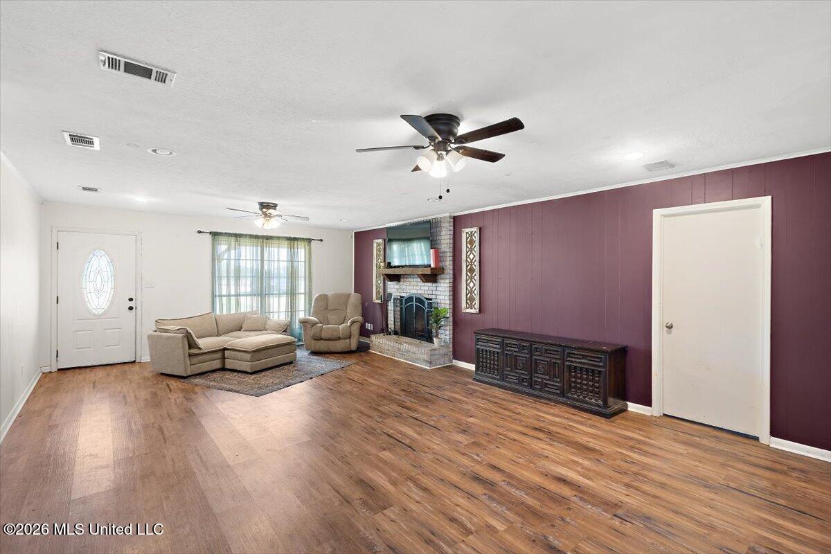 2081 Johnston Road Benton, MS 39039 - Photo 5 of 32 08-HTP_6024