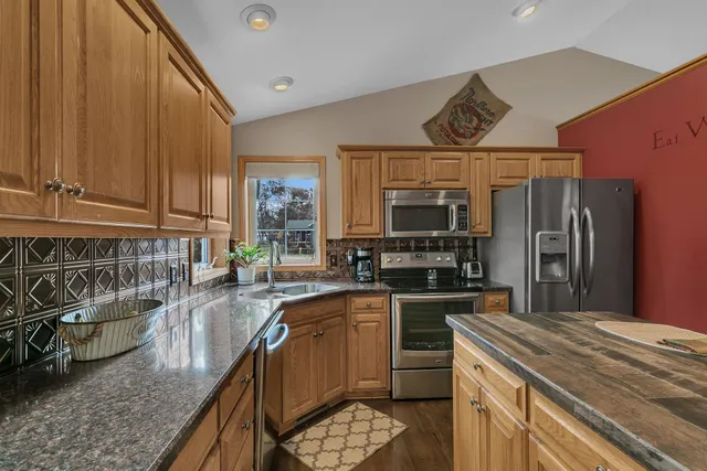 $314,898 | 608 Oakwood Drive, St. Cloud, MN 56304