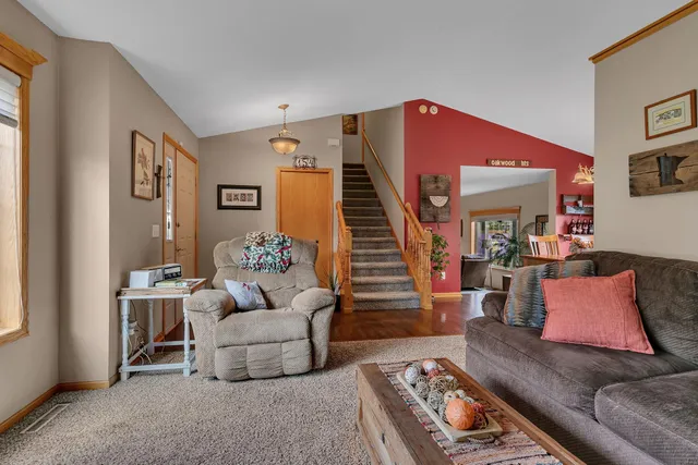 $314,898 | 608 Oakwood Drive, St. Cloud, MN 56304