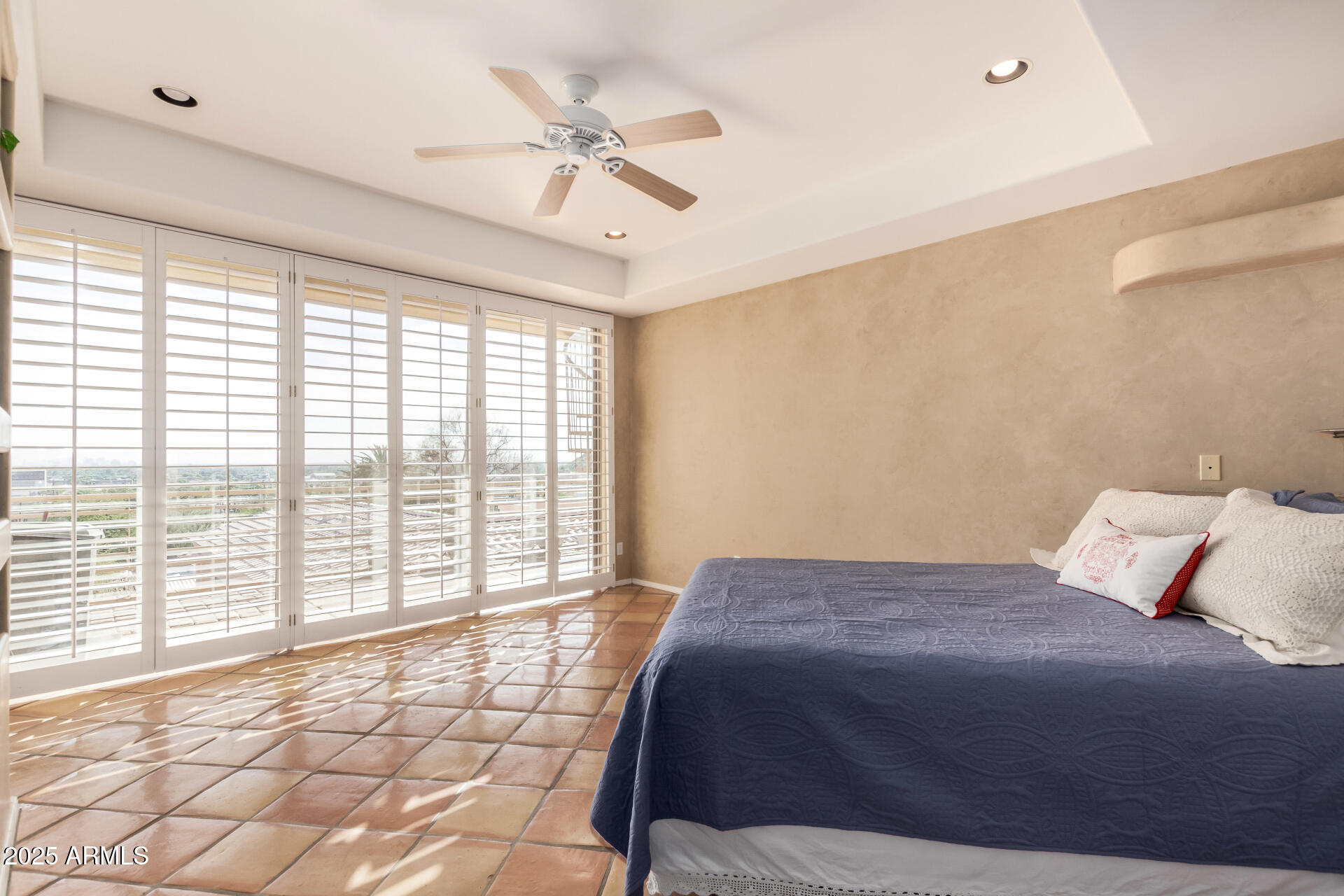 31 West Beryl Avenue Phoenix, AZ 85021 - Photo 21 of 65 a bedroom with a large bed and a window