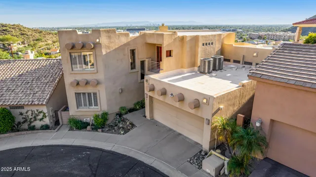 $930,000 | 31 West Beryl Avenue, Phoenix, AZ 85021