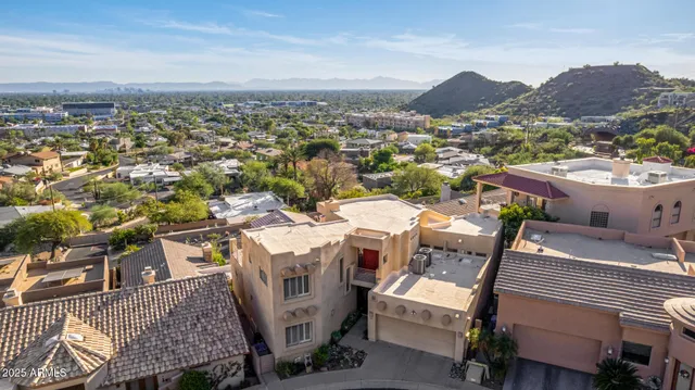 $930,000 | 31 West Beryl Avenue, Phoenix, AZ 85021