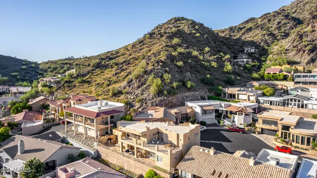 $930,000 | 31 West Beryl Avenue, Phoenix, AZ 85021