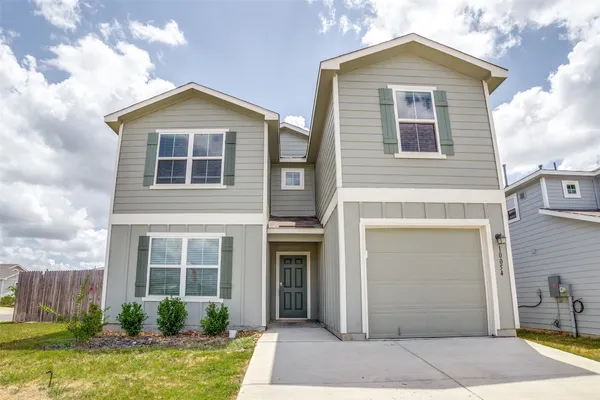 $1,800 | 10054 Bur Sedge, San Antonio, TX 78254