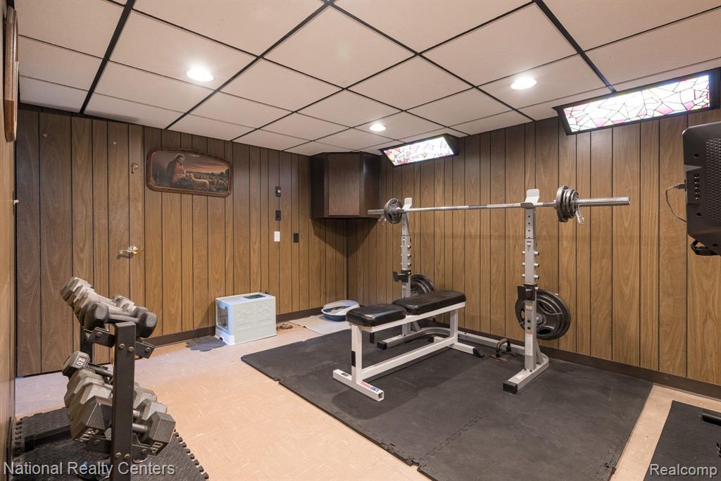 9112 Henry Ruff Road Livonia, MI 48150 - Photo 22 of 32 Gallery Image 22