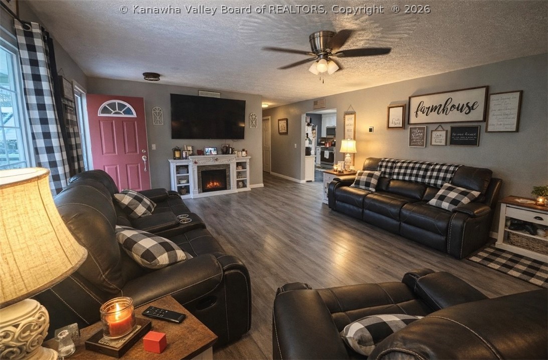 147 Baby Farm Road Danville, WV 25053 - Photo 3 of 18 Gallery Image 3