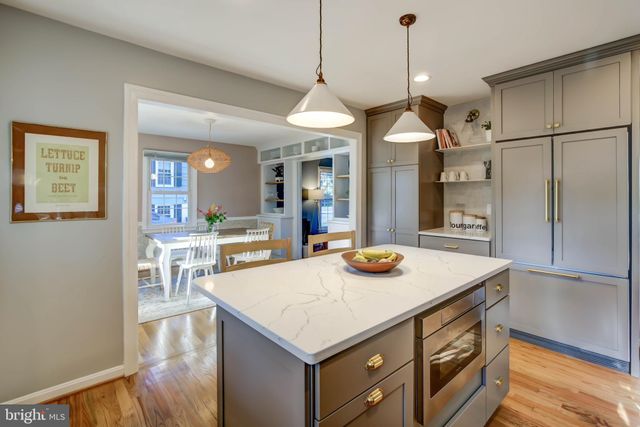 $862,500 | 8423 Fort Hunt Road, Alexandria, VA 22308