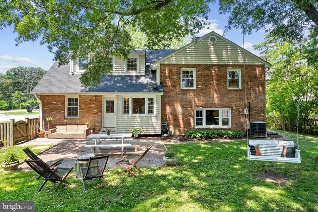 $862,500 | 8423 Fort Hunt Road, Alexandria, VA 22308