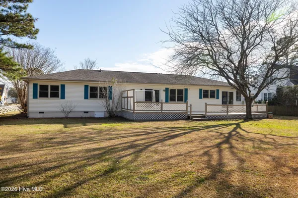 $395,000 | 115 Olga Road, Beaufort, NC 28516