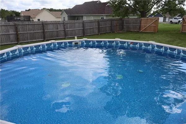 $279,500 | 396 Southeast 981st Road, Knob Noster, MO 65336