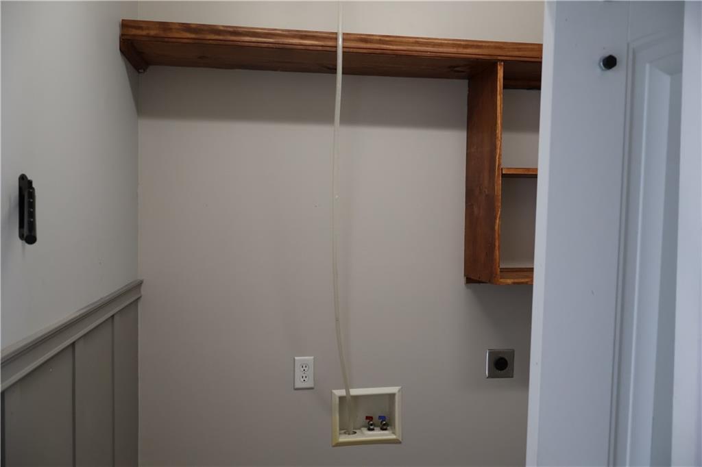 396 Southeast 981st Road Knob Noster, MO 65336 - Photo 6 of 13