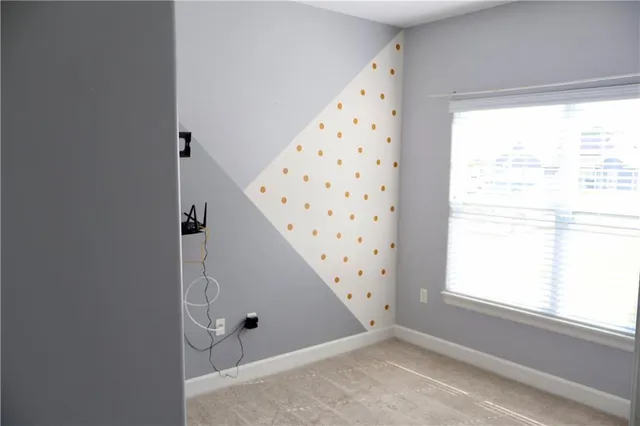 $283,000 | 396 Southeast 981st Road, Knob Noster, MO 65336