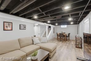 3402 Normandy Road Royal Oak, MI 48073 - Photo 12 of 32
