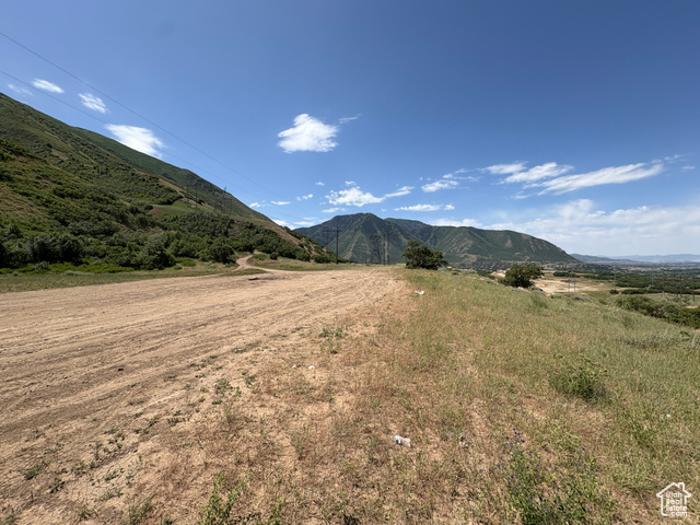 650 East 3600th Street South Mapleton, UT 84664 - Photo 4 of 8 View of mountain backdrop