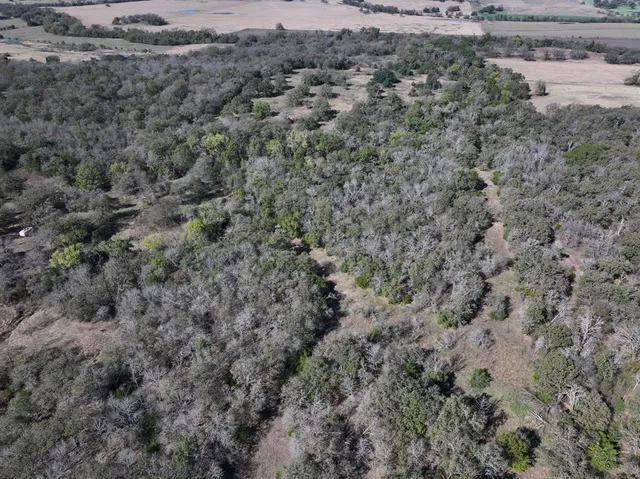 $850,000 | 1009 County Road 412, Chilton, TX 76632