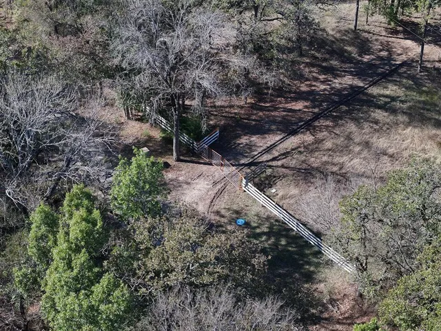 $850,000 | 1009 County Road 412, Chilton, TX 76632