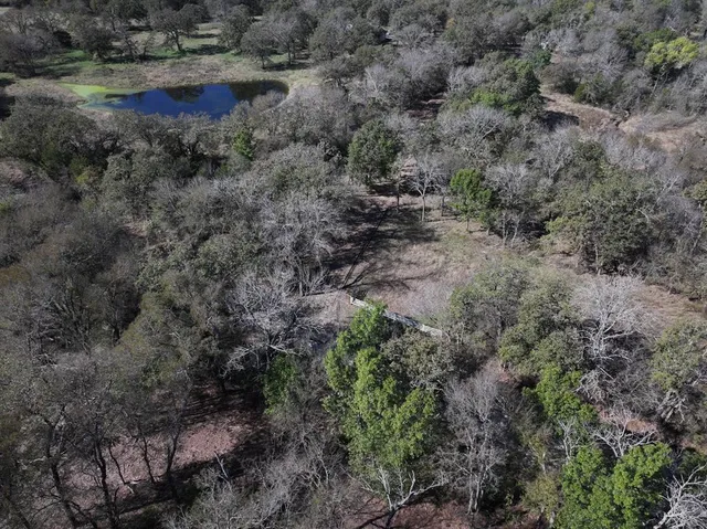 $850,000 | 1009 County Road 412, Chilton, TX 76632